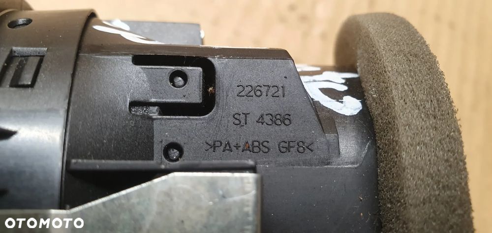 Kratka nawiewu powietrza lewy przód Fiat Punto EVO 226721 - 6