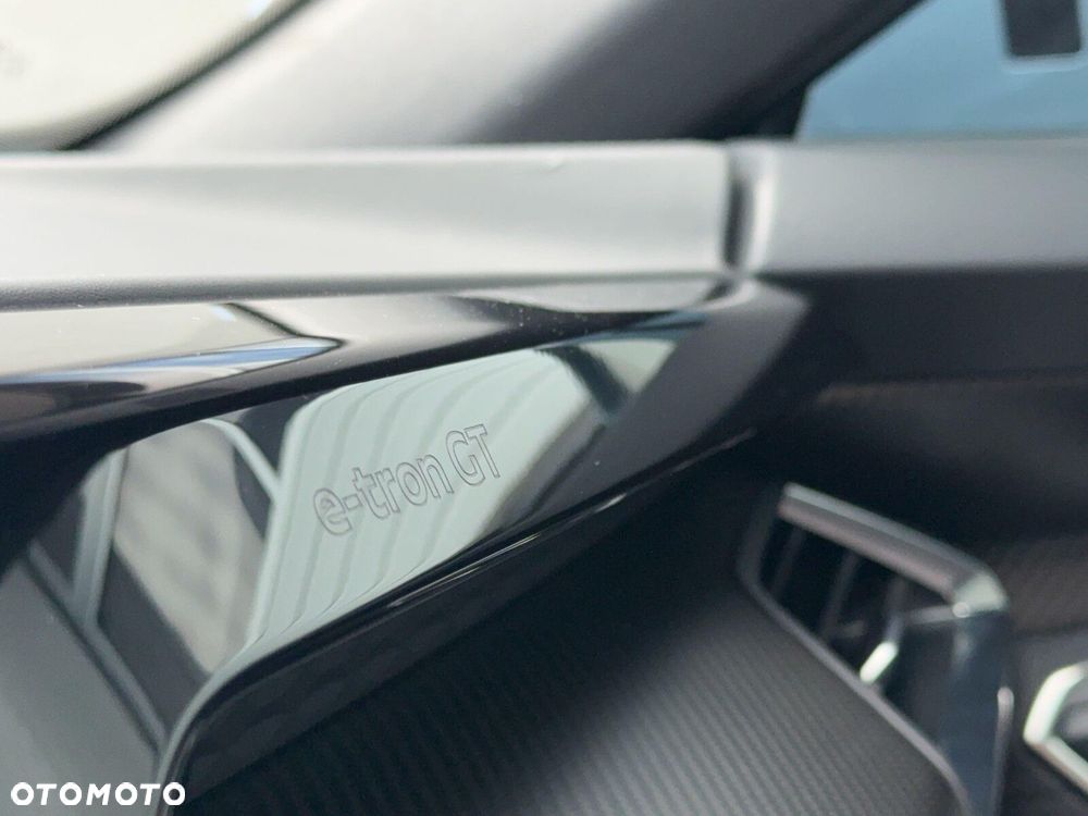 Audi e-tron GT 105kWh S Quattro - 26