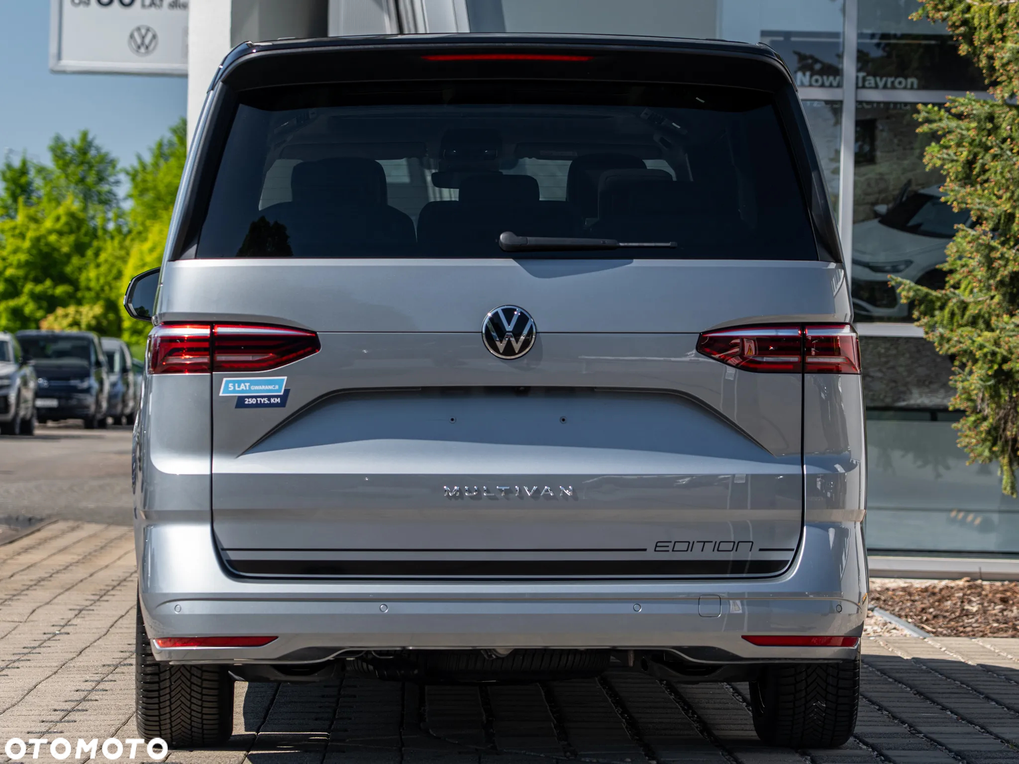 Volkswagen Multivan 2.0 TSI L2 Edition DSG - 9