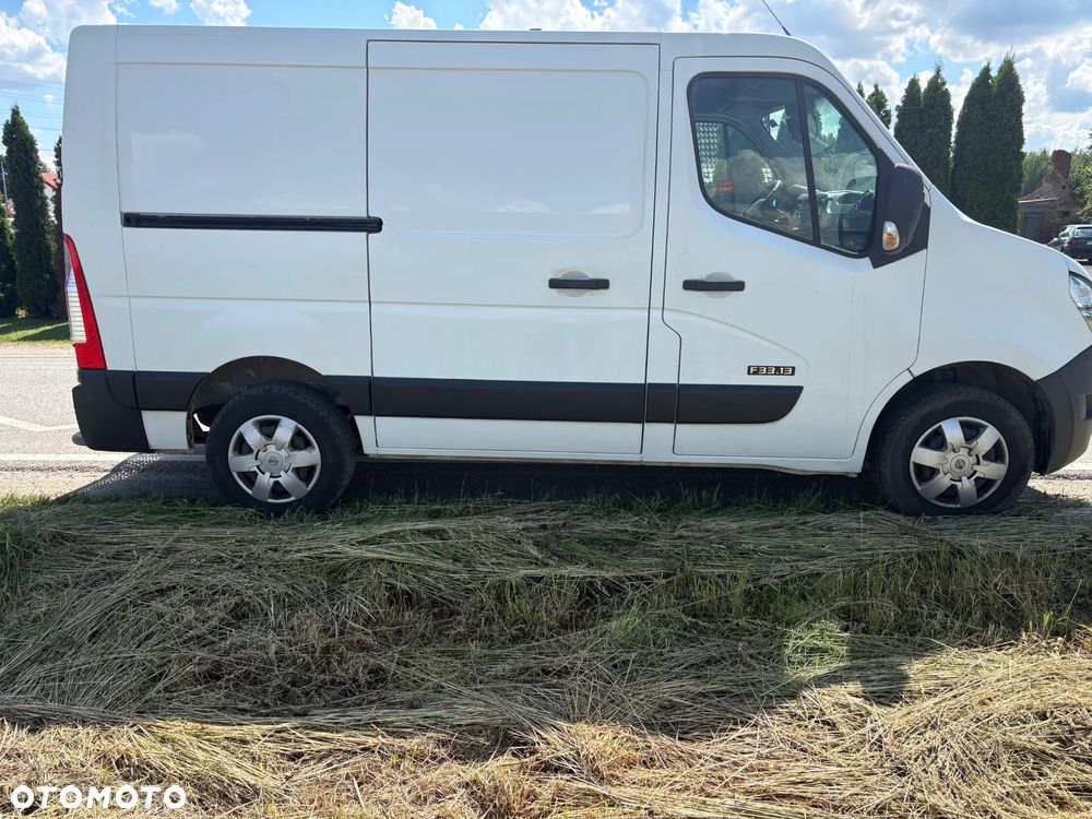 Nissan NV400 - 6