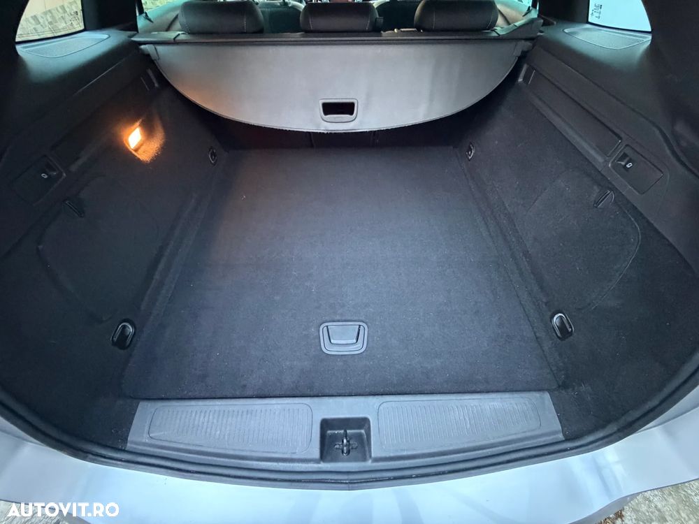 Opel Astra 1.6 D Start/Stop Automatik Ultimate - 33