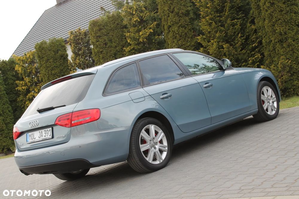 Audi A4 Avant 2.0 TDI Quattro - 19