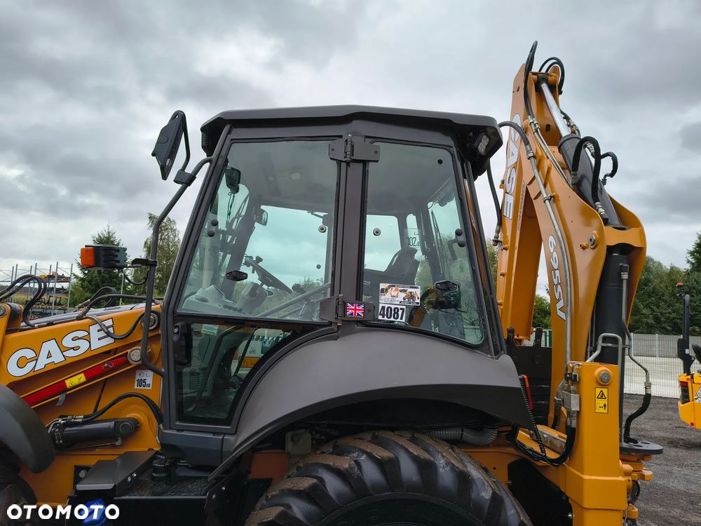 Case 695 SV 2023R - 12