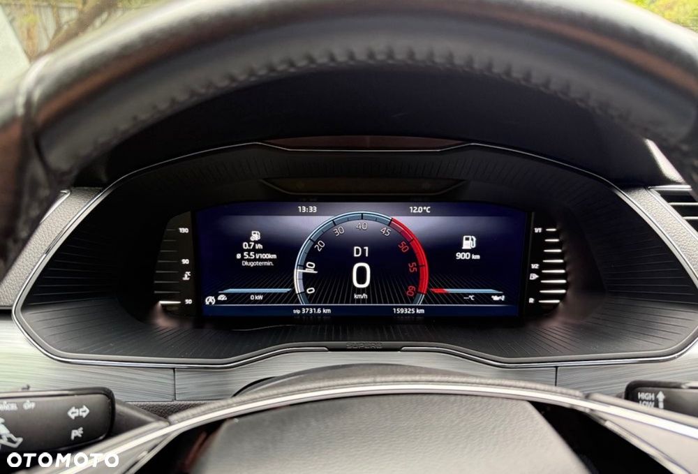 Skoda Superb 2.0 TDI SCR 4x4 Ambition DSG - 17