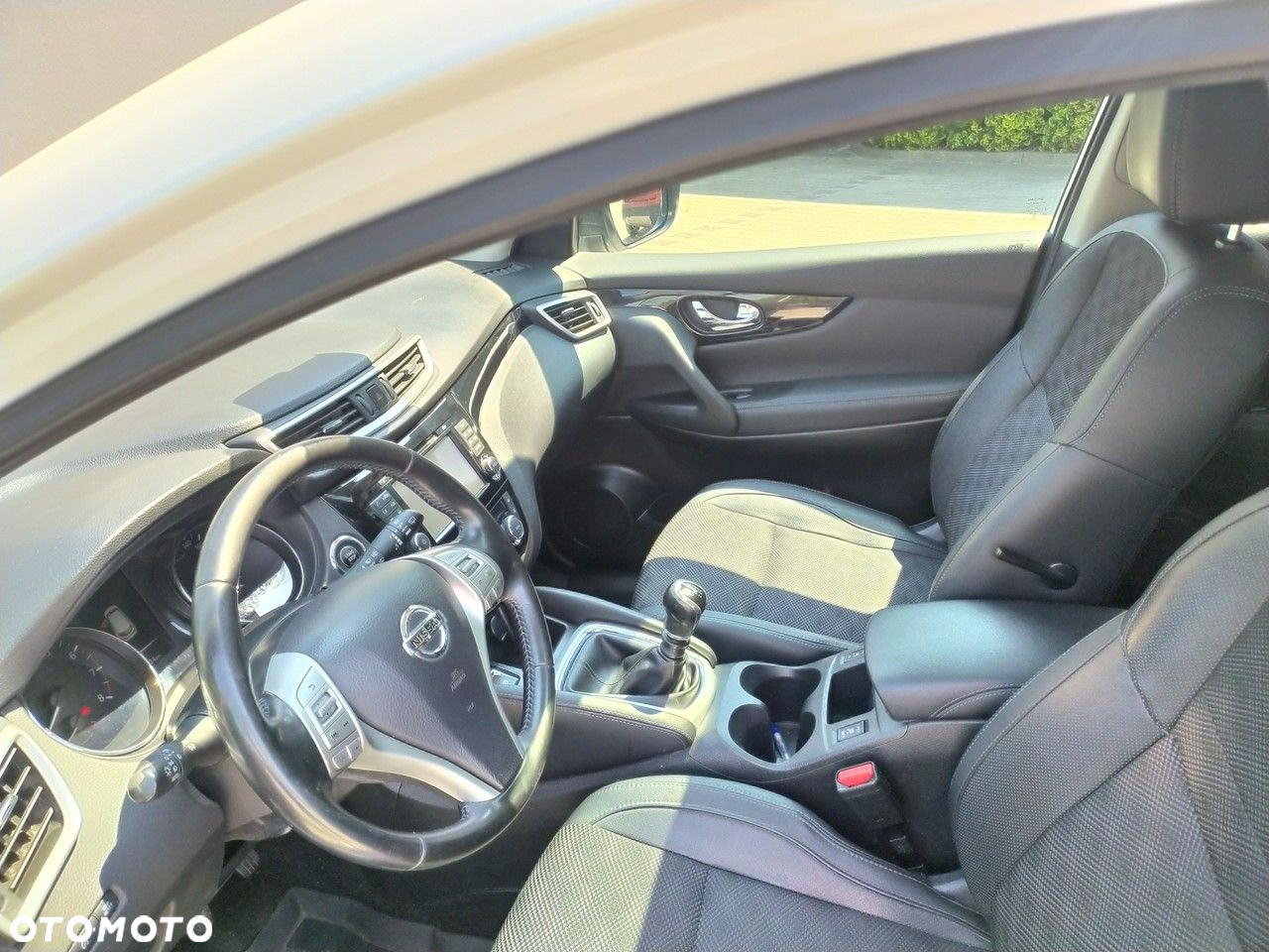 Nissan Qashqai 1.2 DIG-T Tekna EU6 - 11
