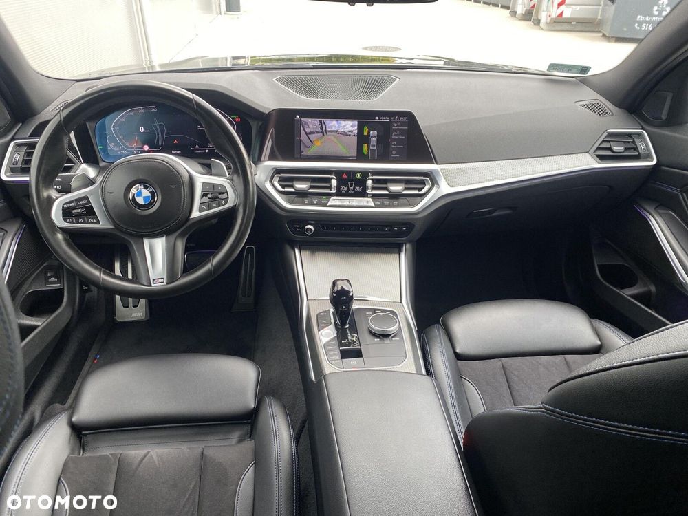 BMW Seria 3 - 23