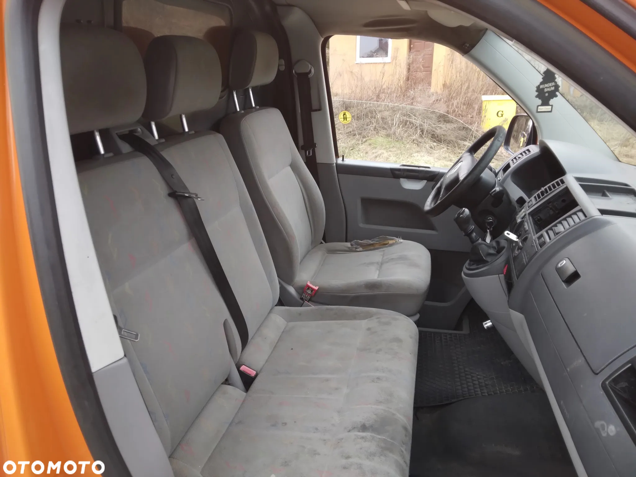 Volkswagen Transporter - 8