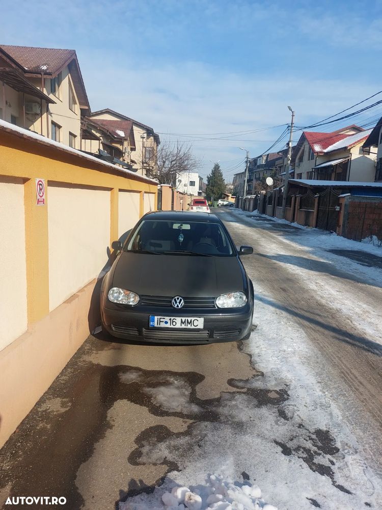 Volkswagen Golf 1.4 - 1