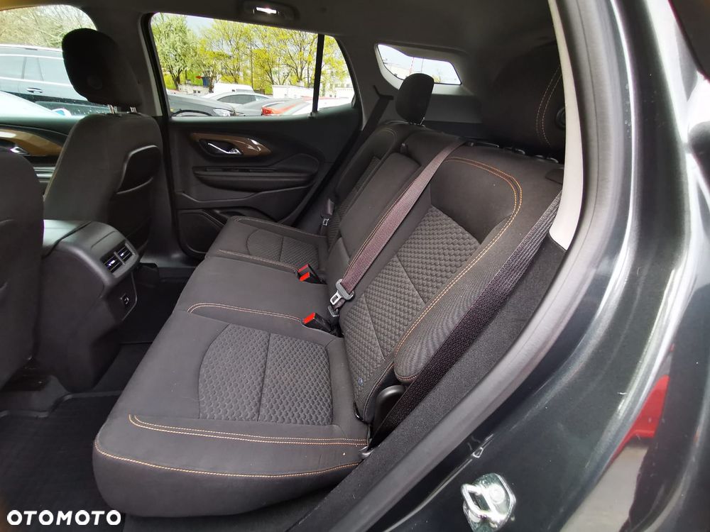 GMC Terrain - 8