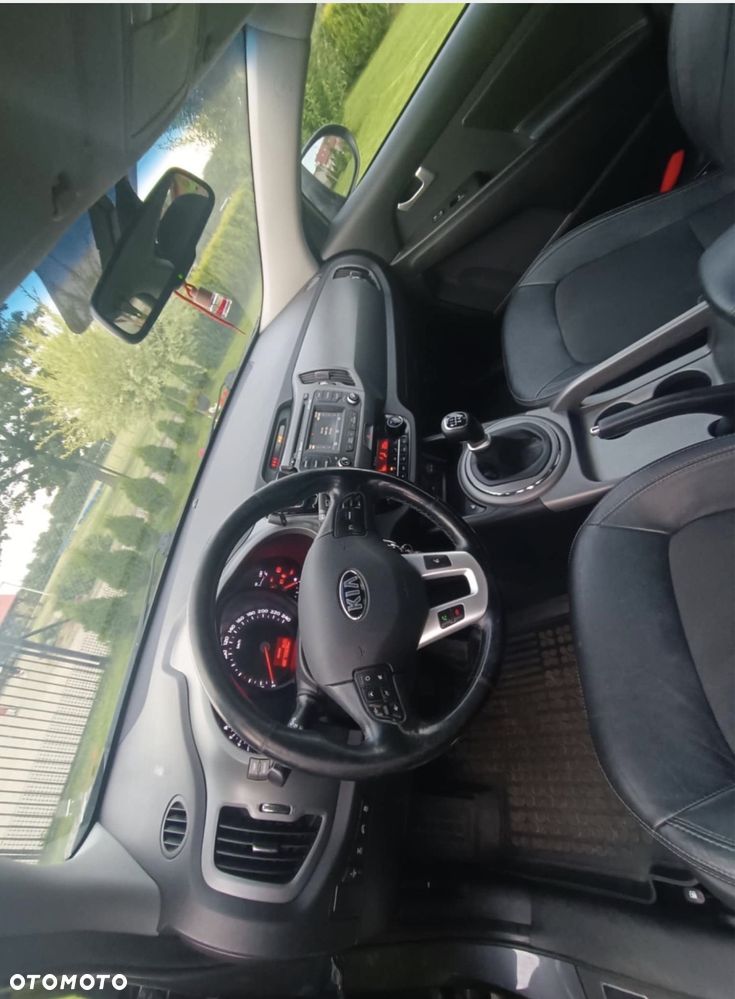 Kia Sportage 2.0 CRDI L AWD - 5