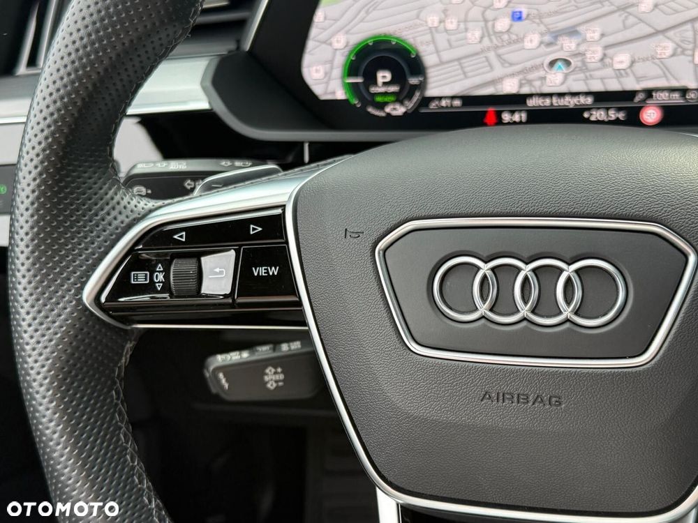 Audi e-tron Sportback - 25