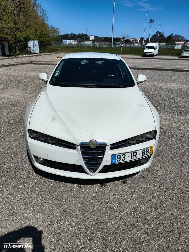 Alfa Romeo 159 Sportwagon 2.0 JTDm Distinctive - 13