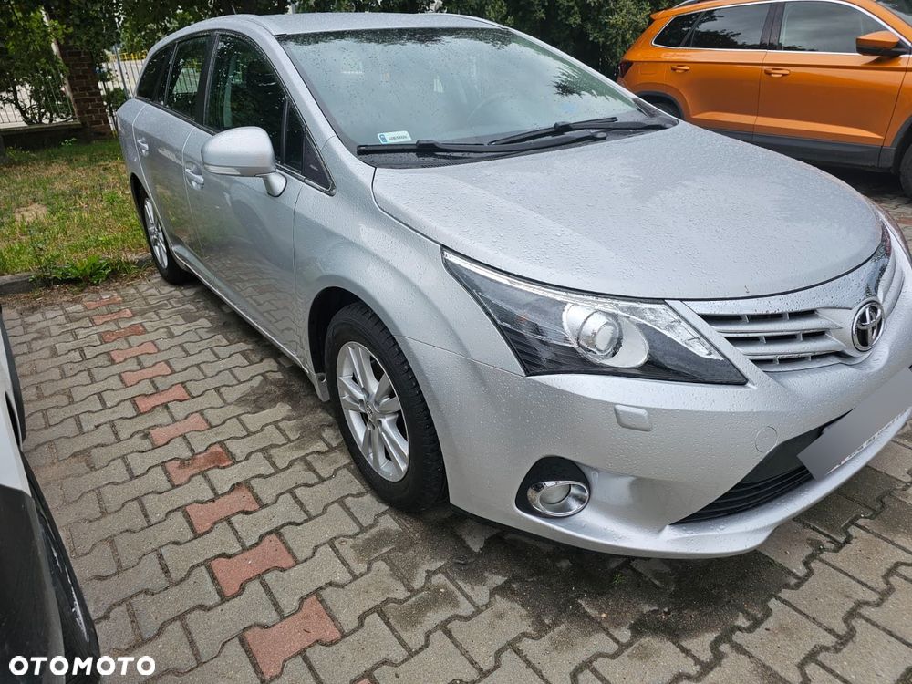 Toyota Avensis 2.0 D-4D Sol - 1