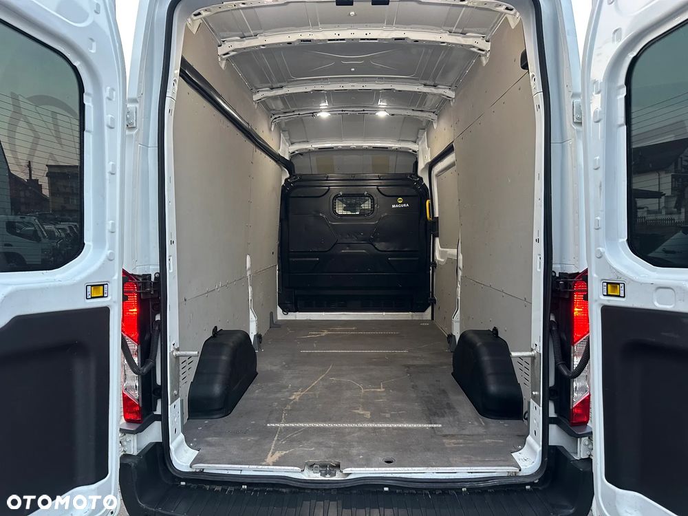 Ford TRANSIT - 11