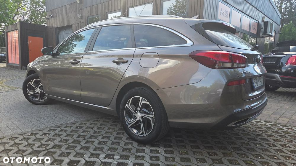 Hyundai i30 1.5 T-GDI 48V Premium - 4