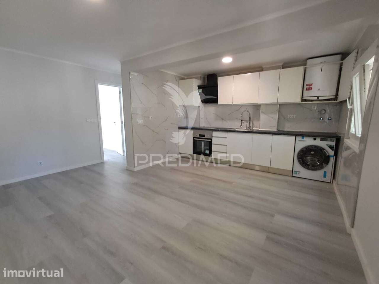 Apartamento T3 no Laranjeiro. - Grande imagem: 3/27