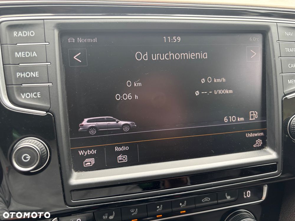 Volkswagen Passat 2.0 TDI (BlueMotion Technology) Highline - 20
