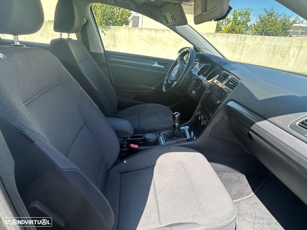 VW Golf 1.6 TDI Stream - 6