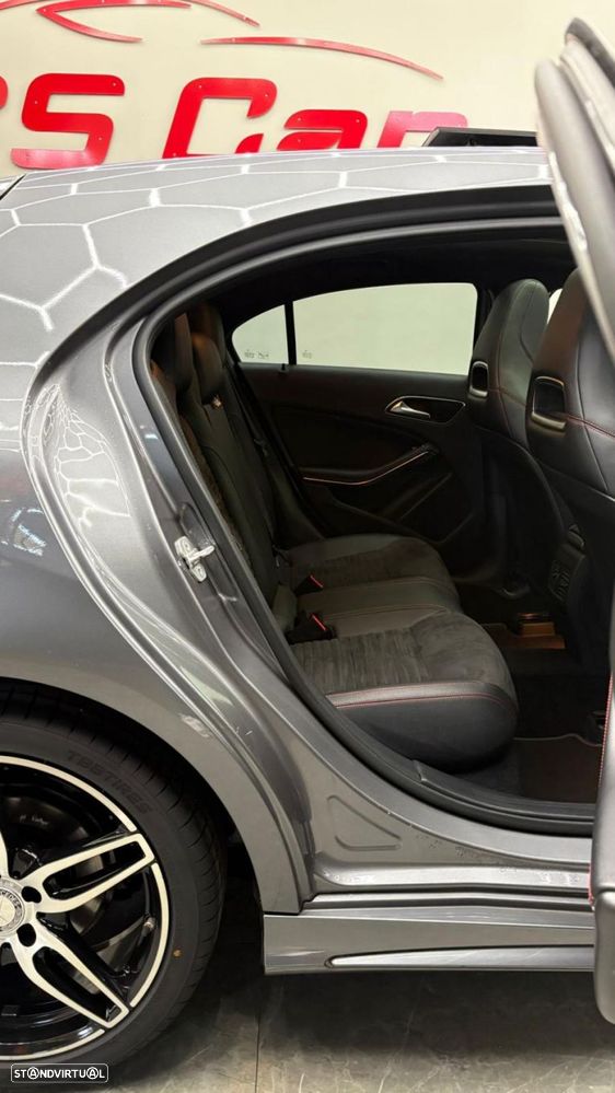 Mercedes-Benz A 180 - 30