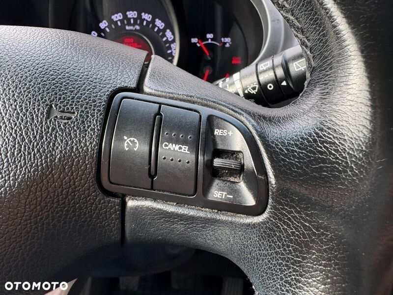 Kia Sportage 1.6 GDI L 2WD - 33