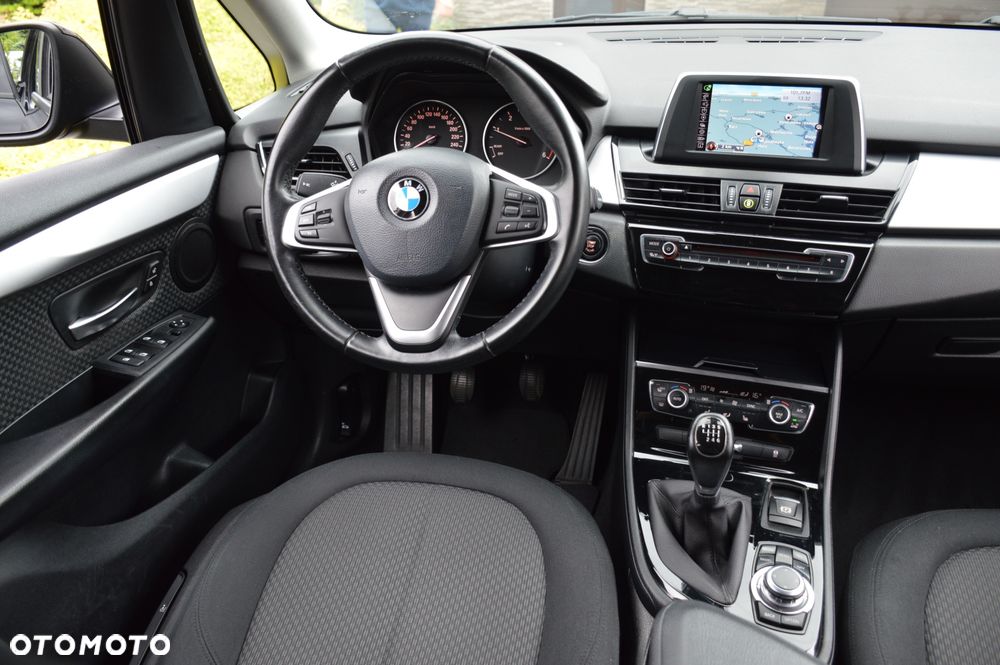 BMW Seria 2 216d Advantage - 18