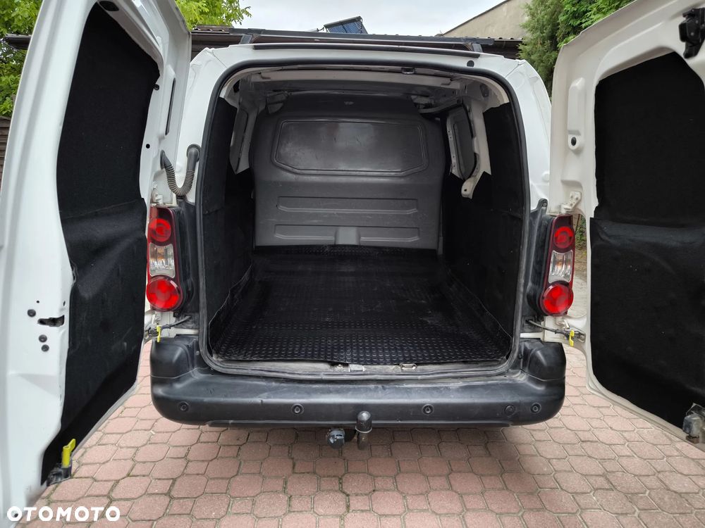Peugeot Partner - 8