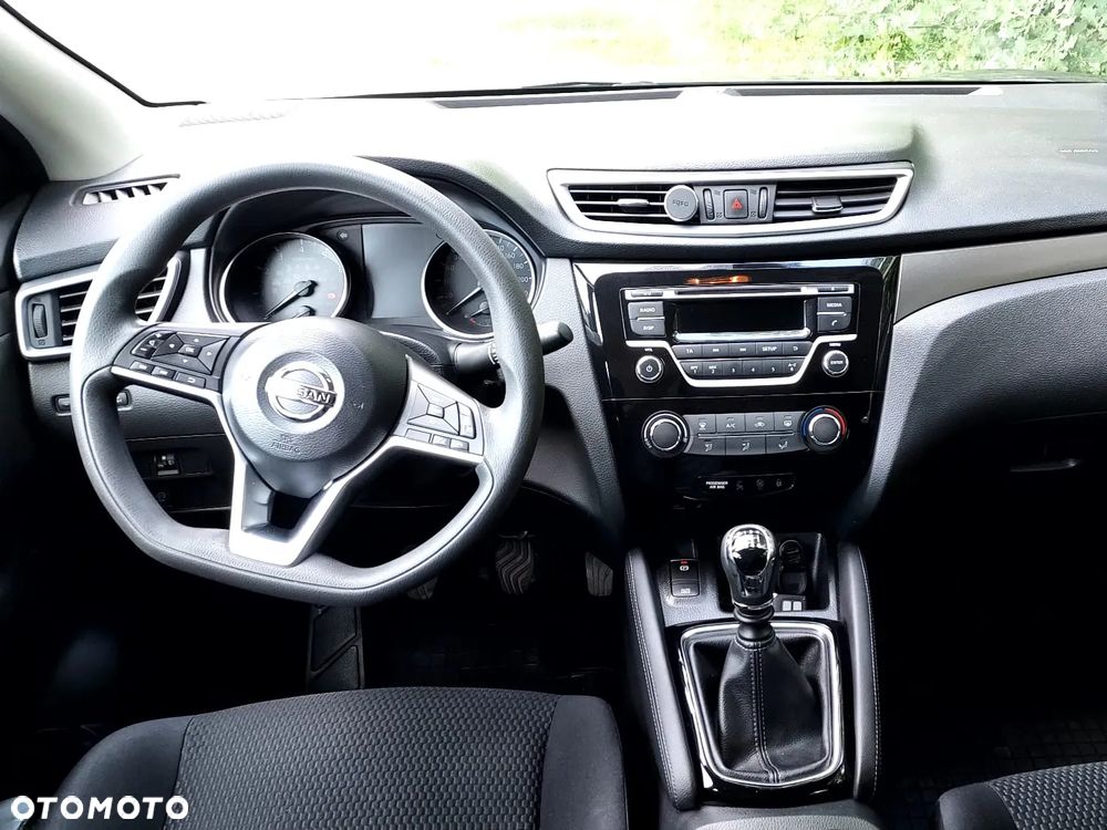 Nissan Qashqai 1.2 DIG-T Visia EU6 - 5