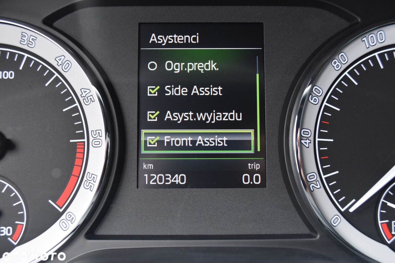 Skoda Karoq - 29