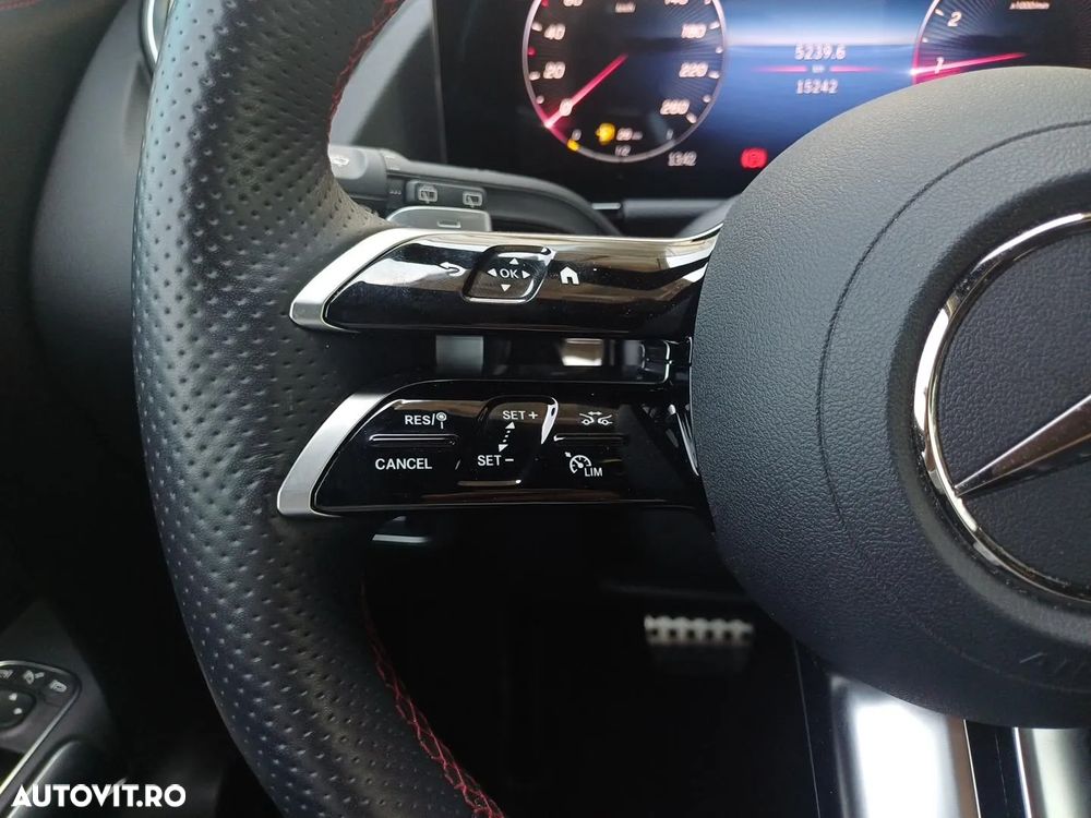 Mercedes-Benz GLA 220 4MATIC MHEV Aut. - 13