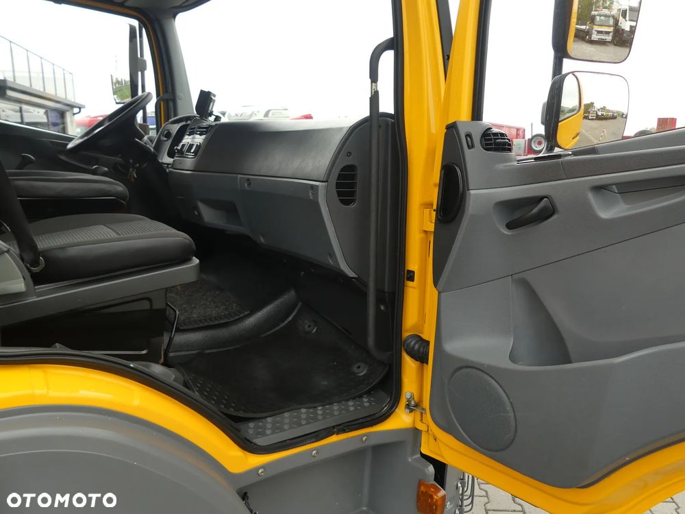 Mercedes-Benz ATEGO 1222 / WYWROTKA 3-STRONNA + HDS SKŁADANY W Z / - 31