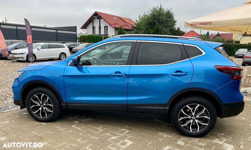 Nissan Qashqai 1.6 DCI ALL-MODE 4x4i TEKNA+ - 4