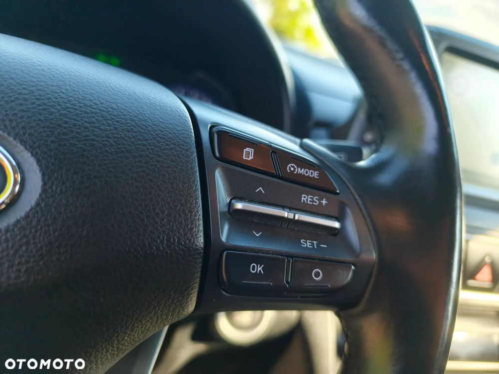 Hyundai Kona 1.6 T-GDI DCT 4WD Premium - 36