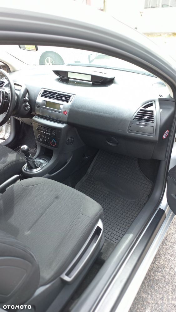 Citroën C4 - 8