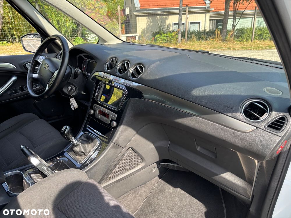 Ford Galaxy 2.0 TDCi Titanium - 33