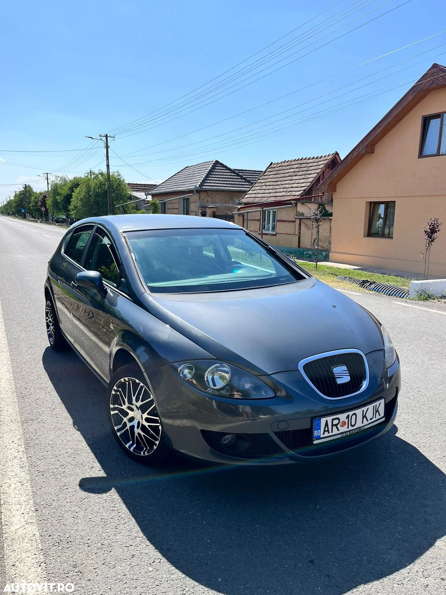 Seat Leon 2.0 FSI Sport-Up - 1
