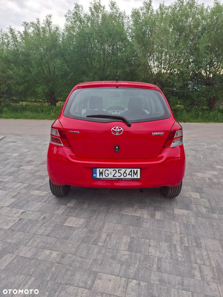 Toyota Yaris 1.33 Sol MM - 4