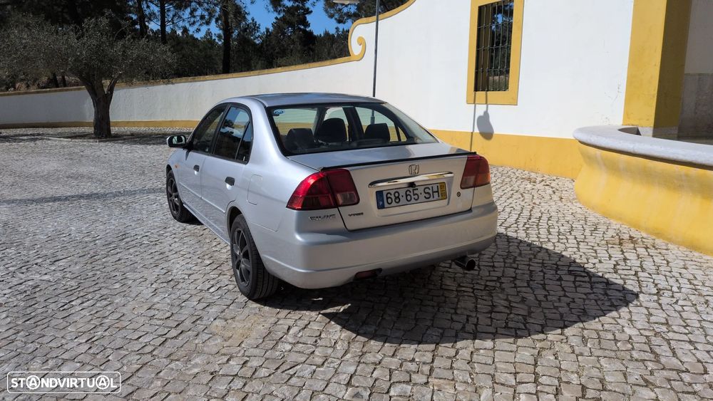 Honda Civic 1.6 ES - 2