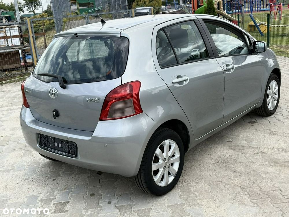 Toyota Yaris 1.0 VVT-i Comfort - 7
