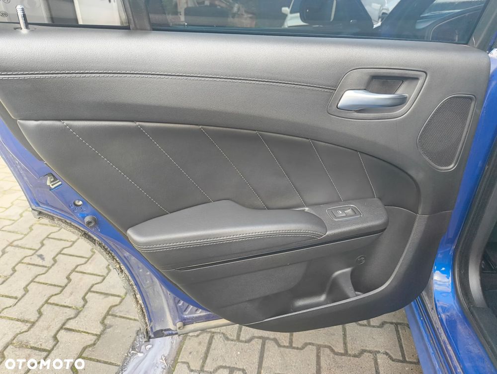 Dodge Charger 3.6 GT - 20