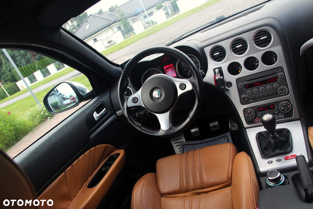 Alfa Romeo 159 1.9 JTDM 16V DPF ti - 13