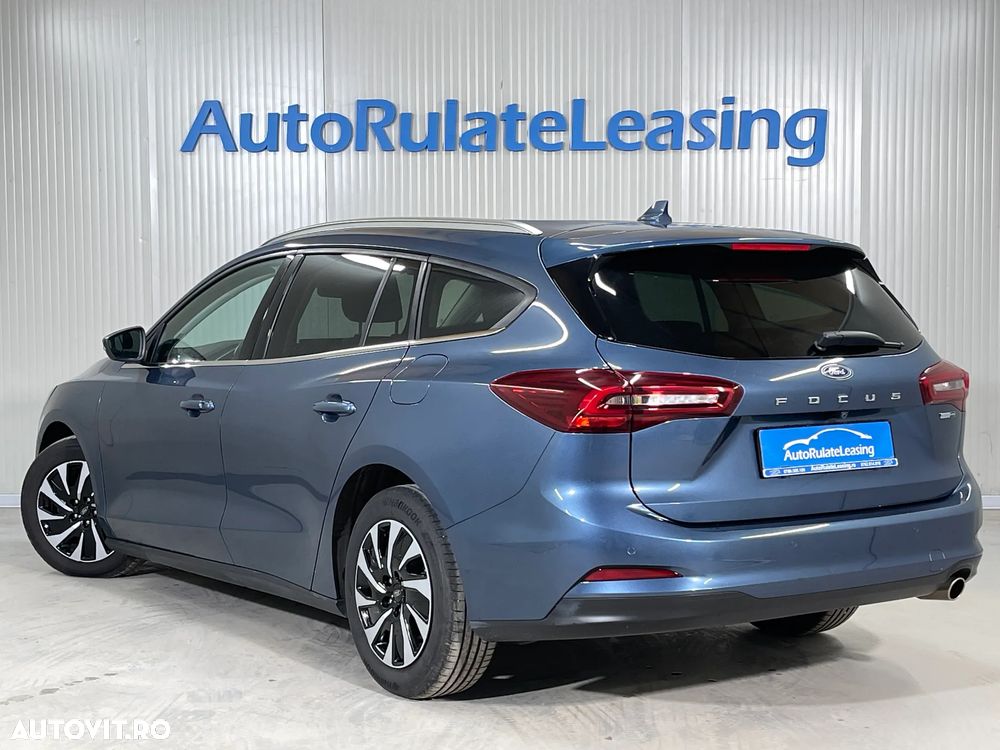 Ford Focus 1.0 EcoBoost Hybrid Aut. TITANIUM - 4