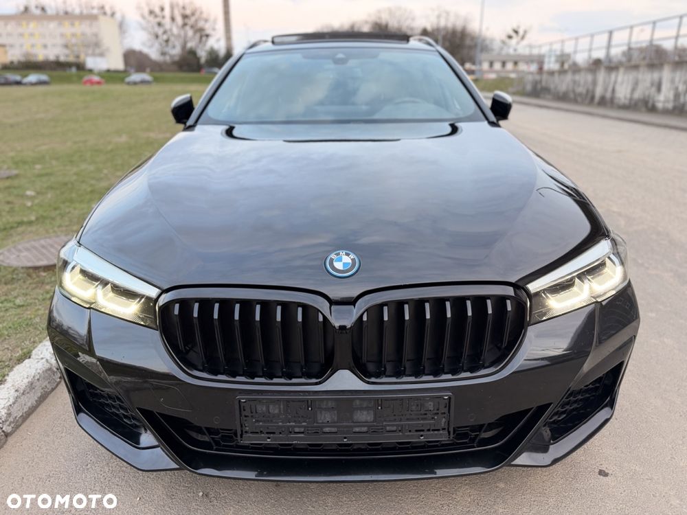 BMW Seria 5 530e xDrive M Sport sport - 15