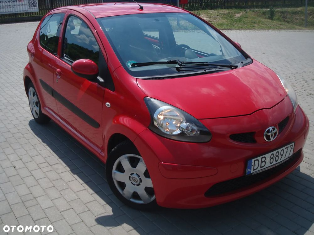 Toyota Aygo Cool - 1