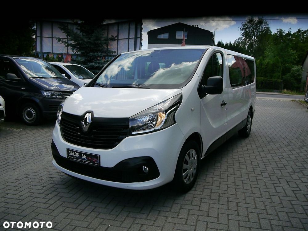 Renault Trafic Grand Combi Authentique - 4