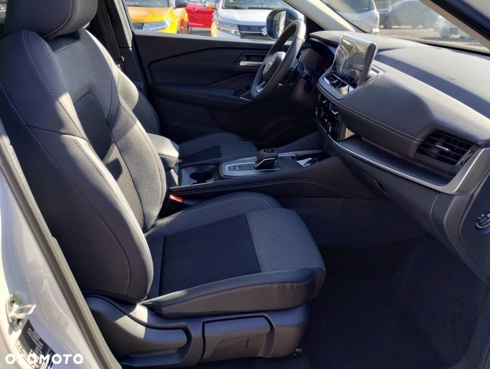 Nissan Qashqai - 14