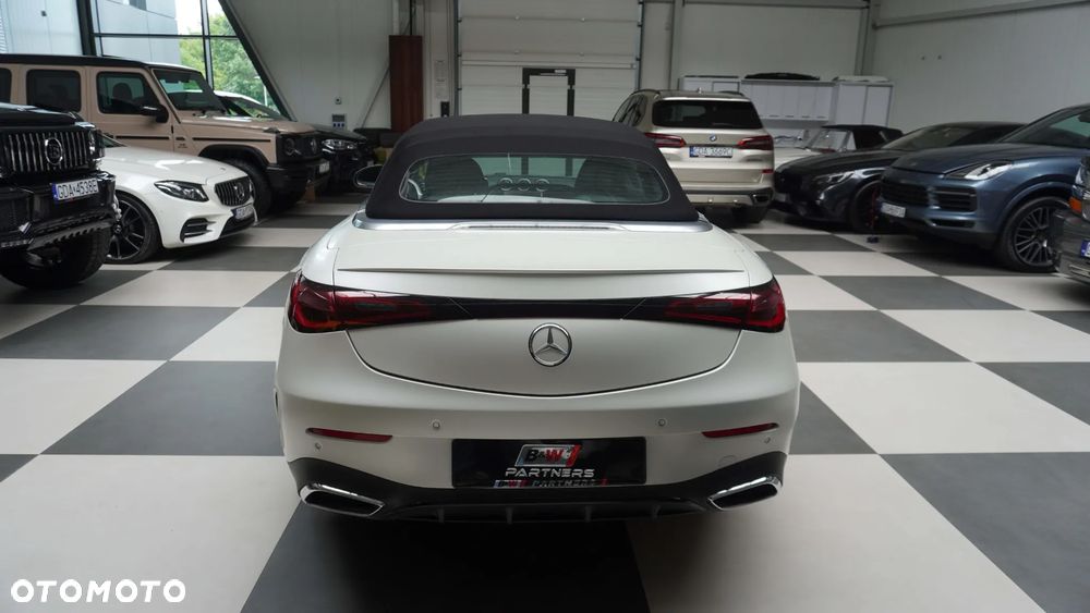Mercedes-Benz CLE 300 mHEV 4-Matic AMG Line - 16