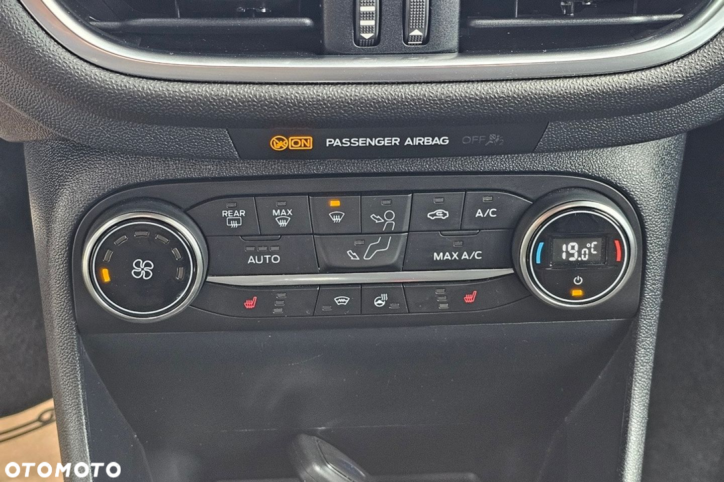 Ford Fiesta - 23