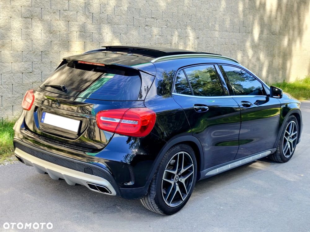 Mercedes-Benz GLA AMG 45 4-Matic - 6