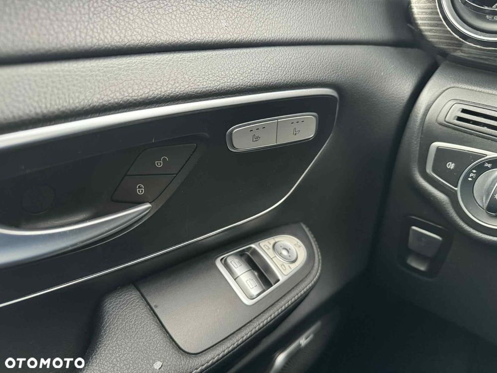 Mercedes-Benz Klasa V 250 d Avantgarde 9G-Tronic (d³ugi) - 23