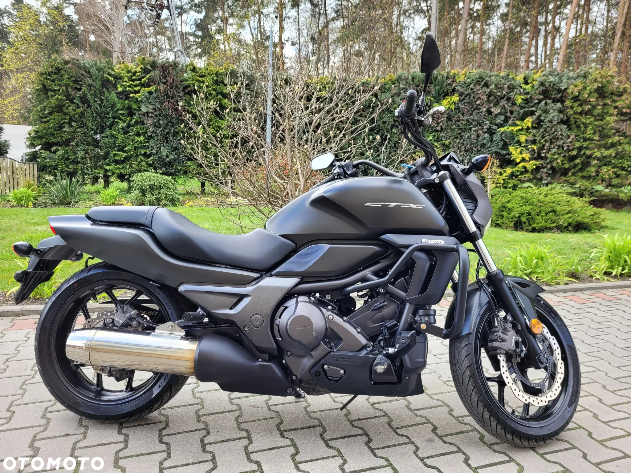 Honda CTX - 17